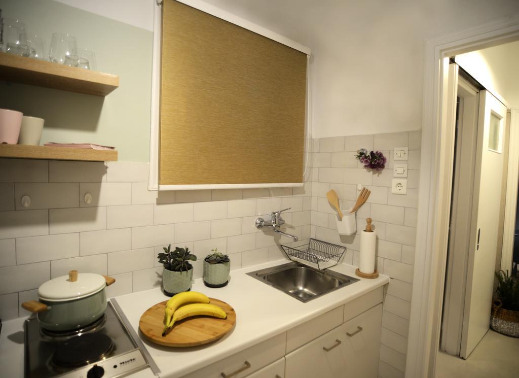 Your "Home Away From Home" In Acropolis Αθήνα Εξωτερικό φωτογραφία